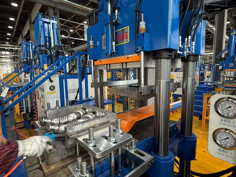 Guangzhou Tonghua Automobile Parts Co., Ltd. manufacturer production line